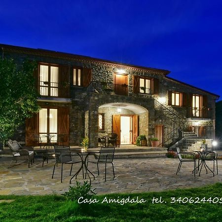 Casa Amigdala Acomodação com café da manhã Castellabate Exterior foto